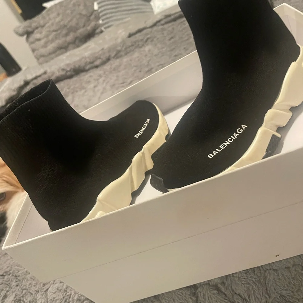 Balanciaga Sock Sneakers - Picture 2 of 3